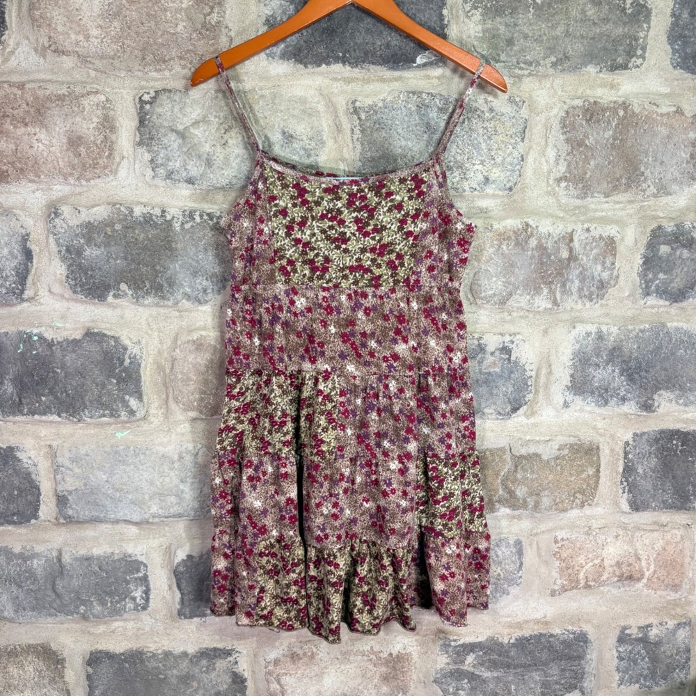 Maurices Women's Floral Tiered Mini Dress Burgundy Boho Medium Cottage Patchwork